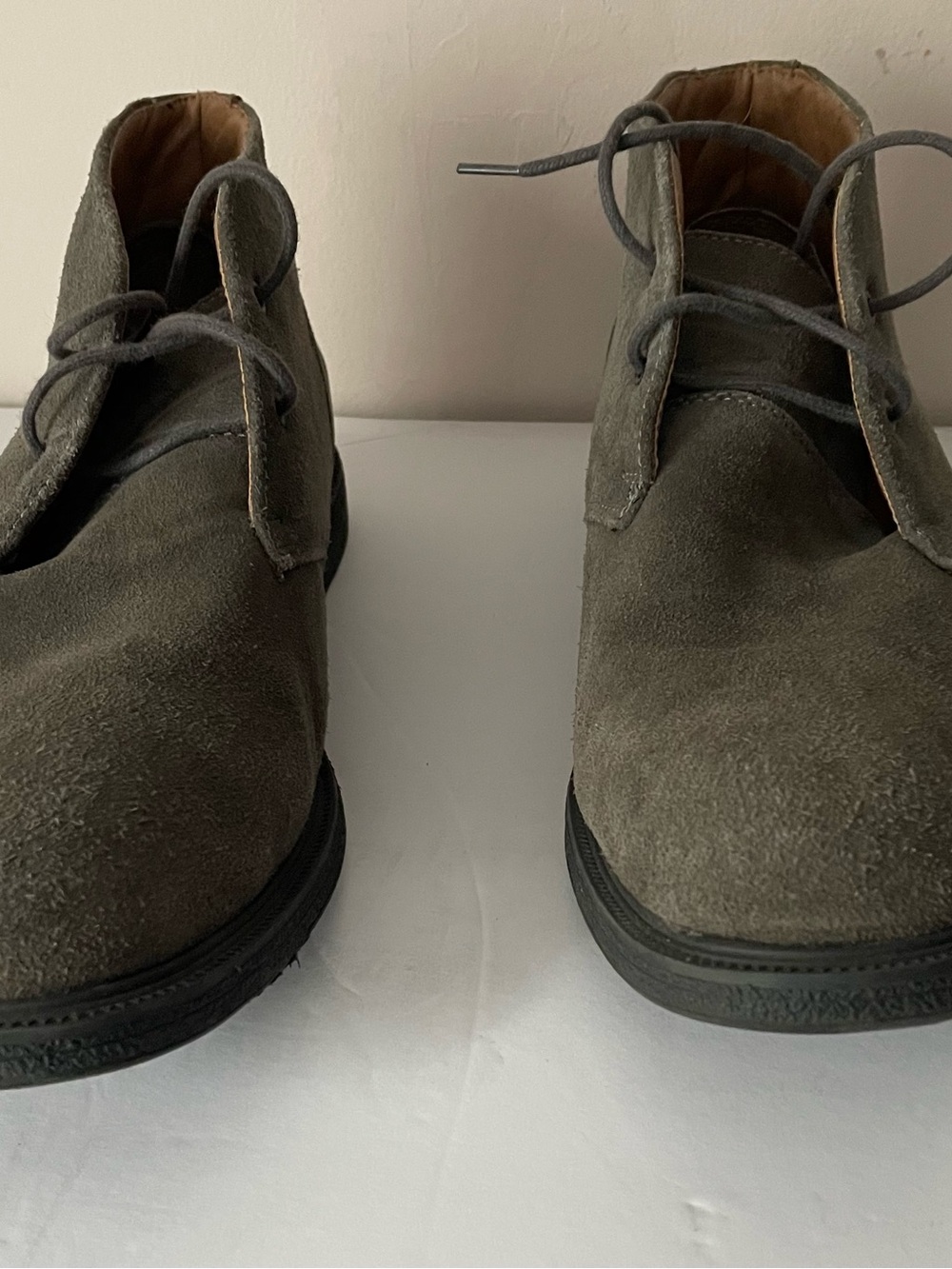 G. H Bass Radley Chukka Boot Size 12 W Suede Grey Euc
